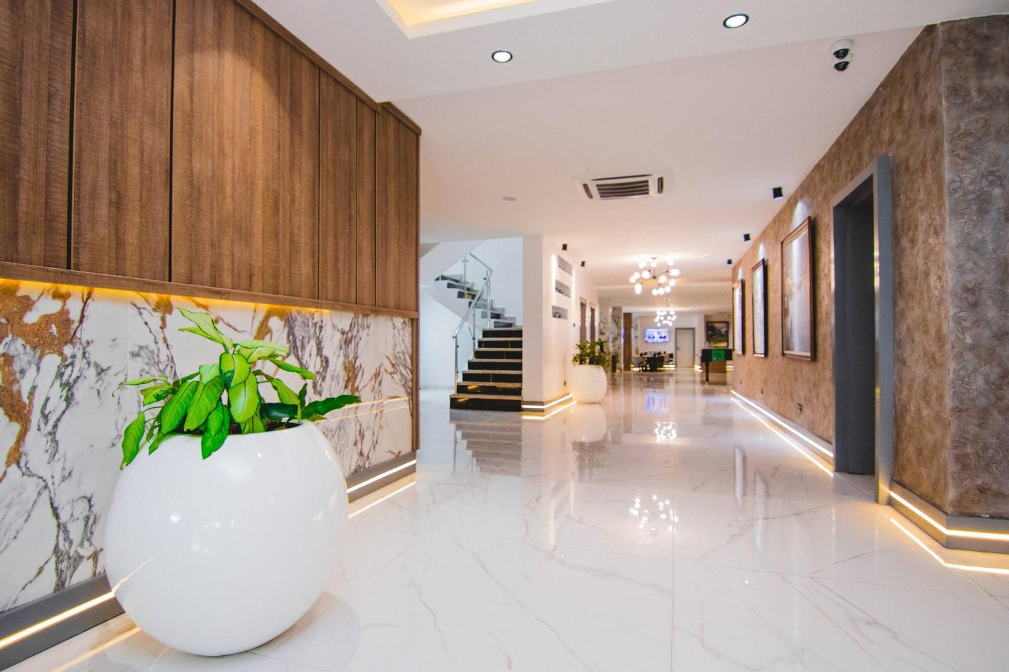 The Safron Hotel Lagos Exterior photo